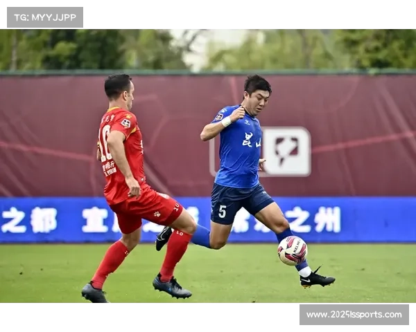 韩国球员严智星、梁炫俊在英冠替补登场,寻求找回状态